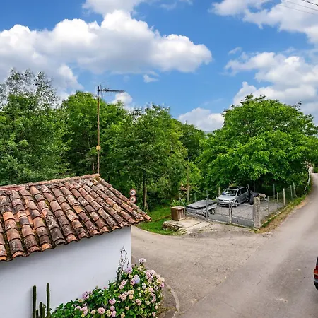 Casa Luis Сasa de vacaciones Llenín